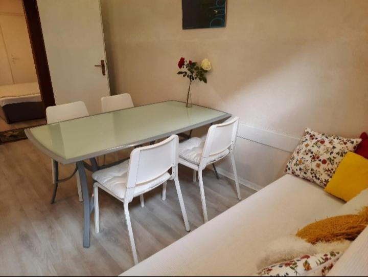 Apartment Youth Vita Zagreb Eksteriør billede